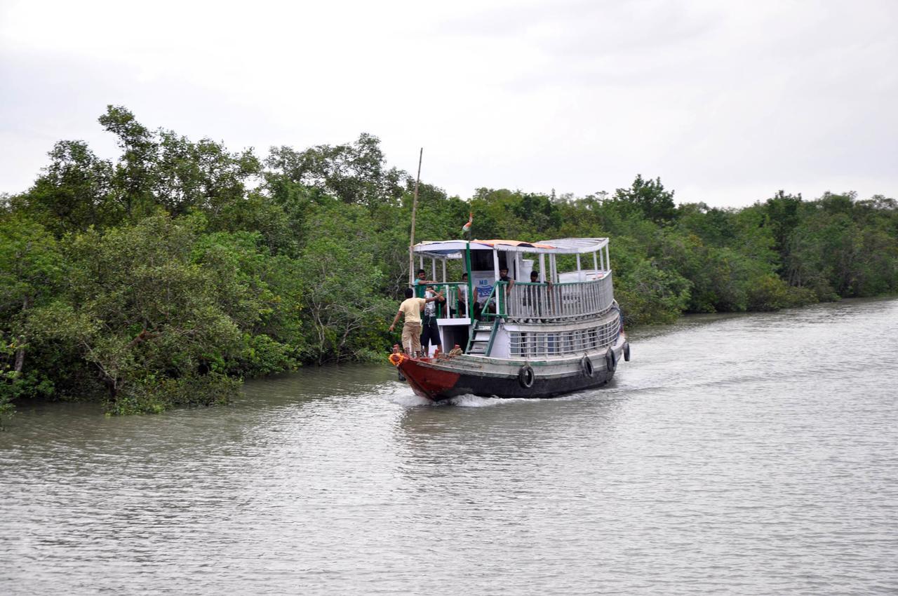 Royal Sundarban Wild Resort Jharkhali Exterior foto